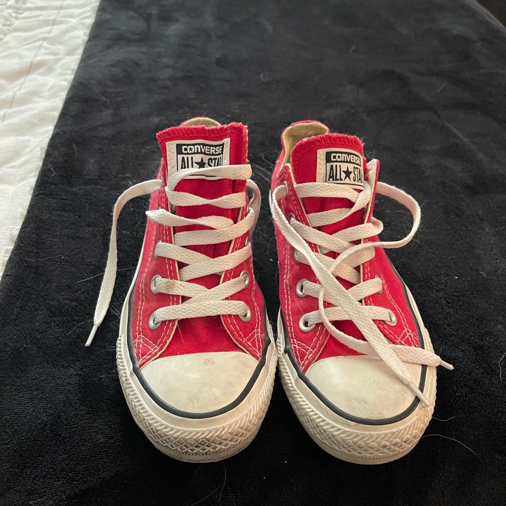 Red converse size 6 womens